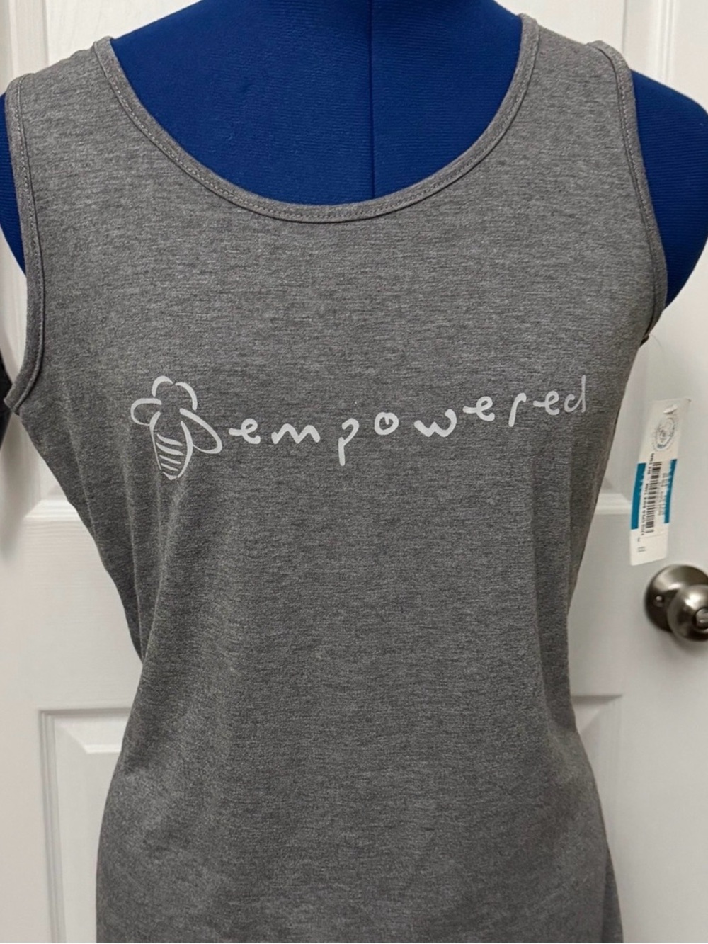 Graphic Tee’s Bundle - Picture 5 of 9